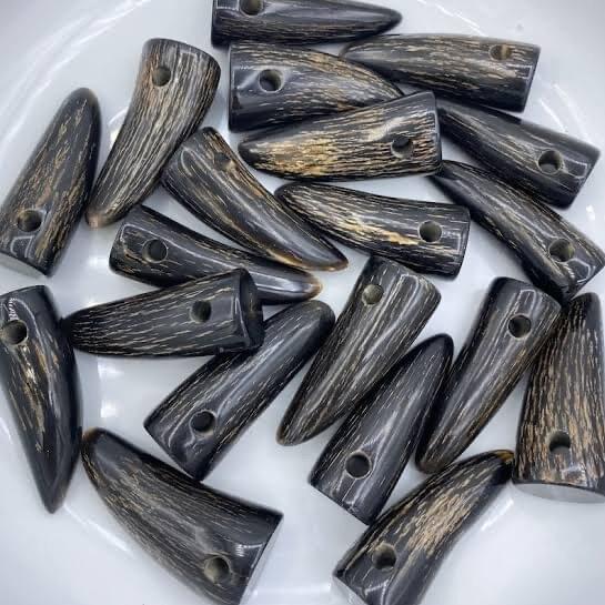 Buffalo horn toggles